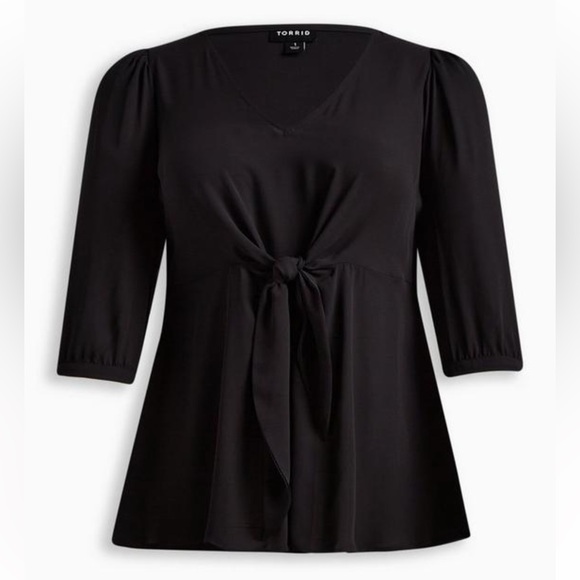 NWT Torrid Size 2 Georgette Tie-Front Blouse - Picture 5 of 10